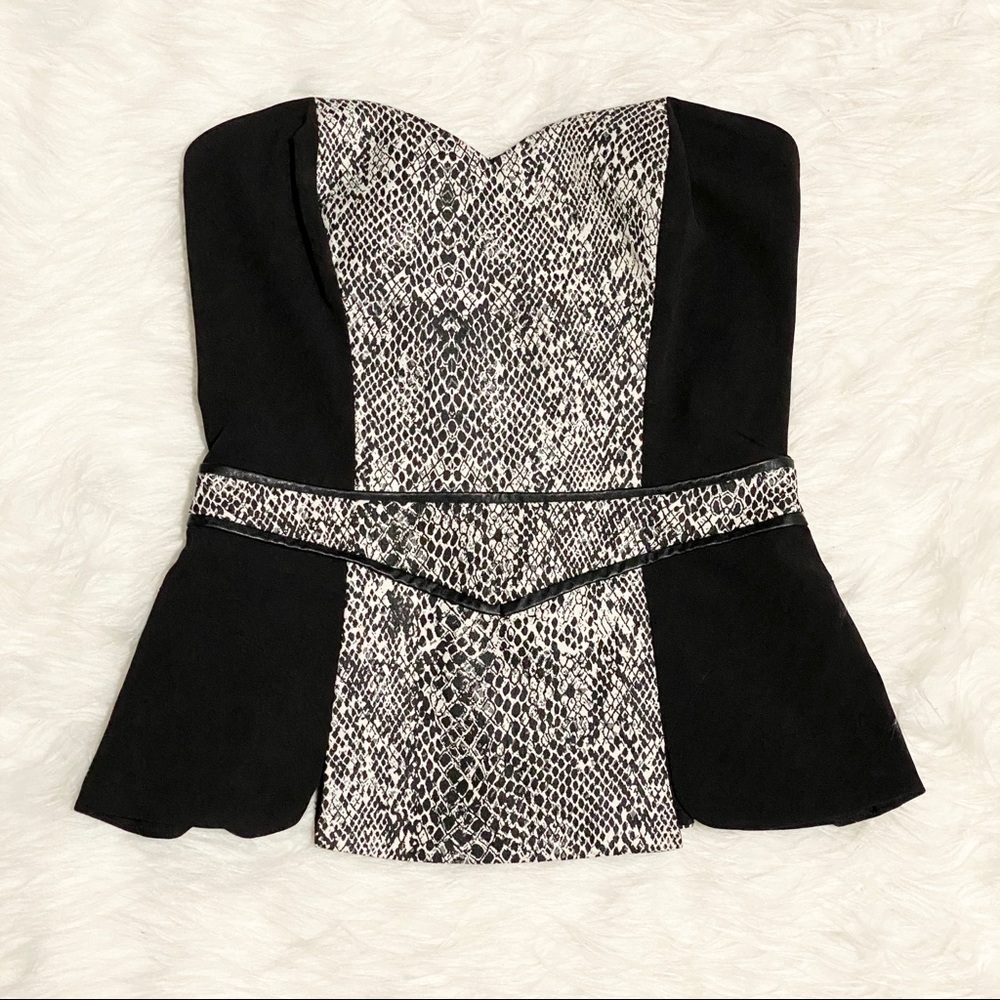 GUESS Black & GRAY Print Strapless Top